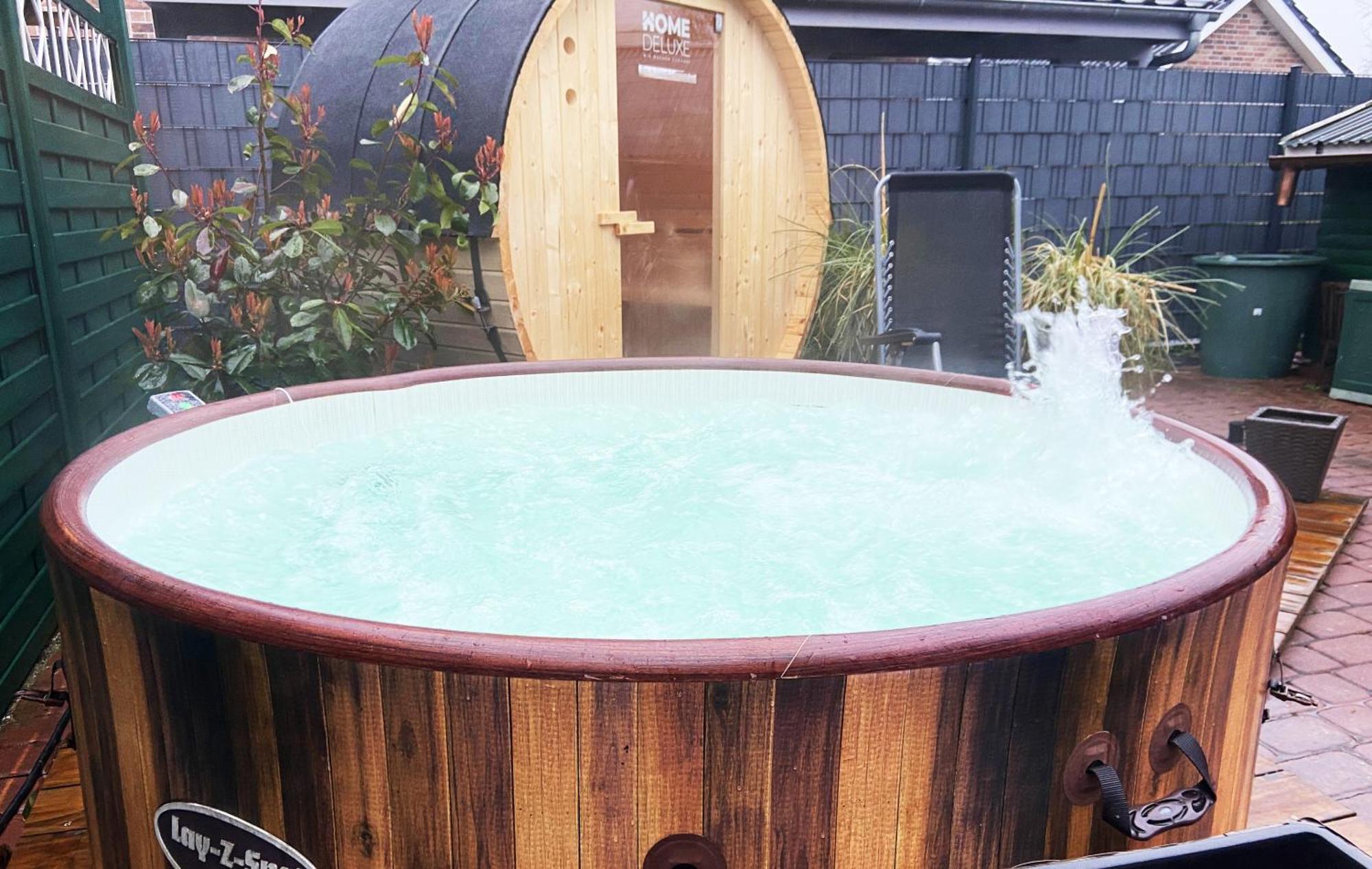 Ferien Im Wangerland Ferienwohnung Leuchtturm Minsen Schillig Hund Pool Sauna Norderaltendeich Zewnętrze zdjęcie